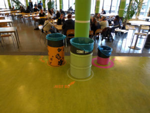 Hago schoonmaakbedrijf wrappen van prullenbakken