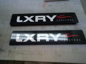 Showroomplaten LXRY carstore