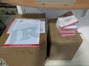 JR Dakbedekkingen schrijfblocks ontwerpen en drukken