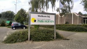 Park Hoeven reclamebord staander