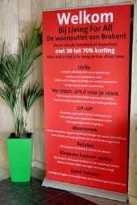 rollup banners Living for all