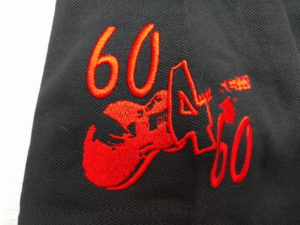 borduren van een borstlogo