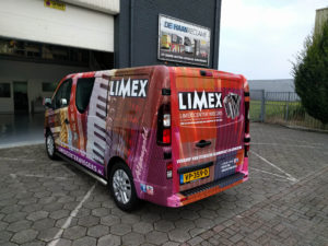 Limex center Wiegers bus wrapping
