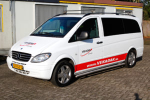 busbelettering Vekadak