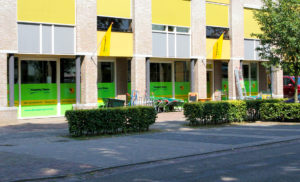 Winkel pui belettering Country Store